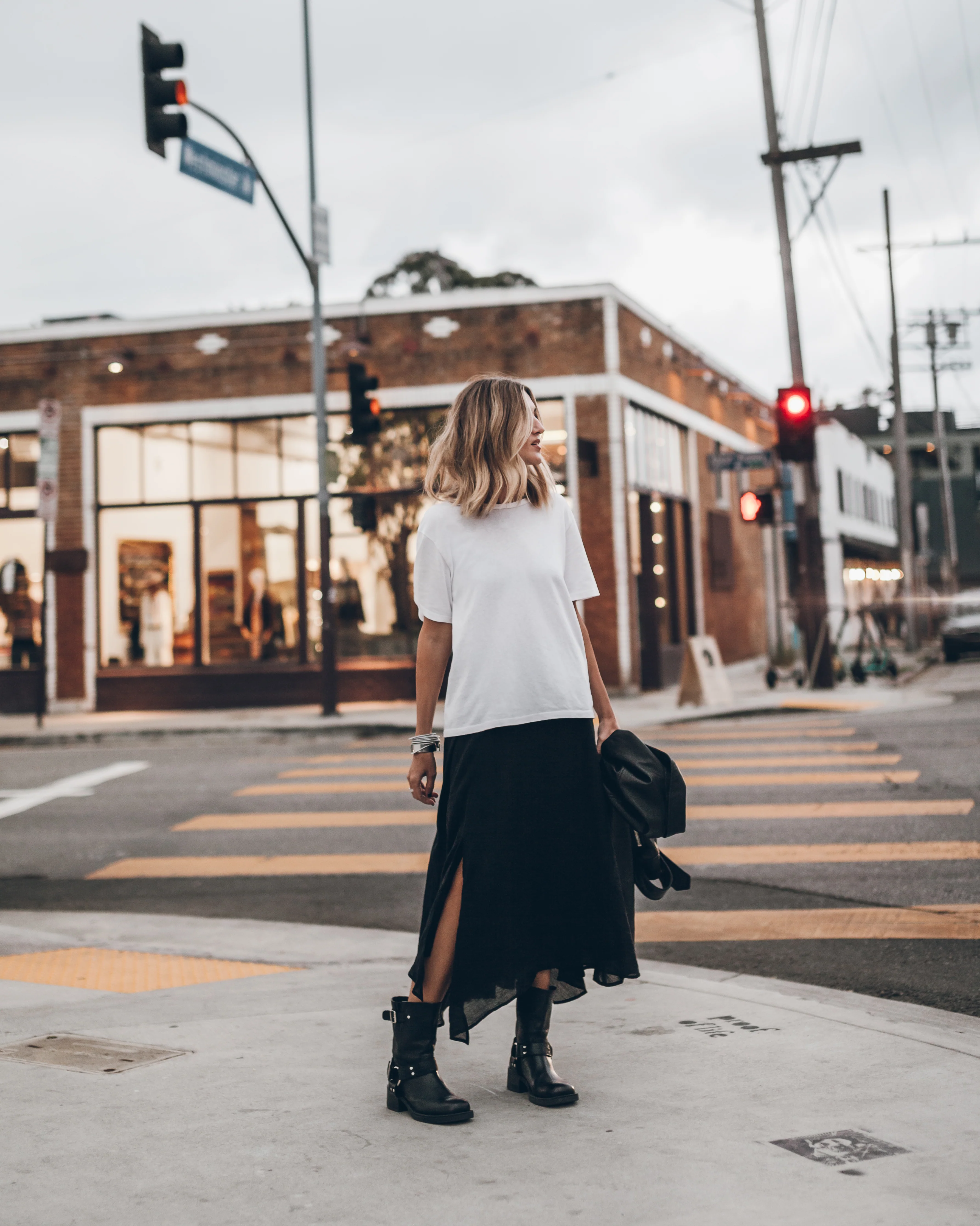 The Off White Dry Cotton Vintage T-Shirt - Image 3
