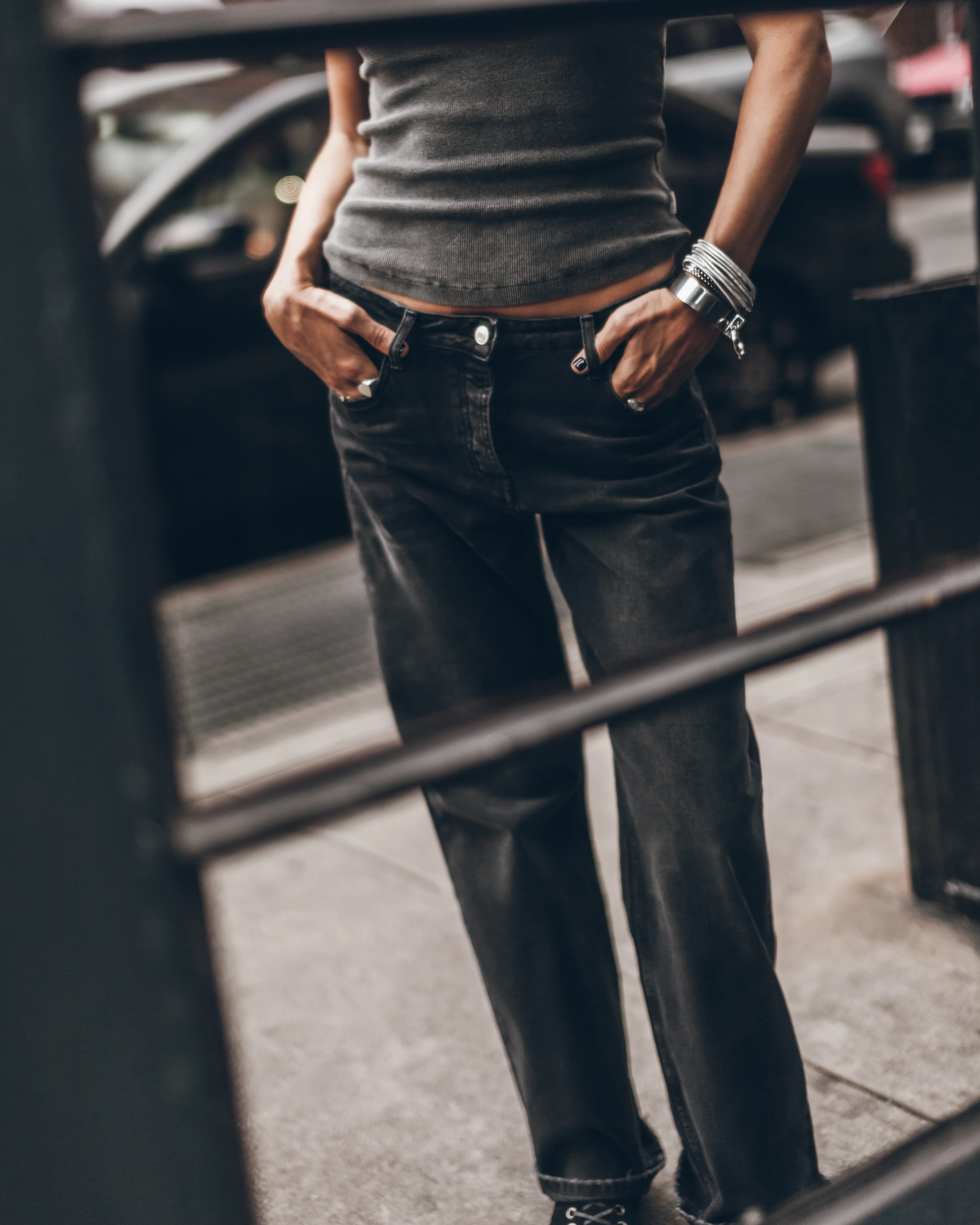 The Black Loose Jeans - Image 7