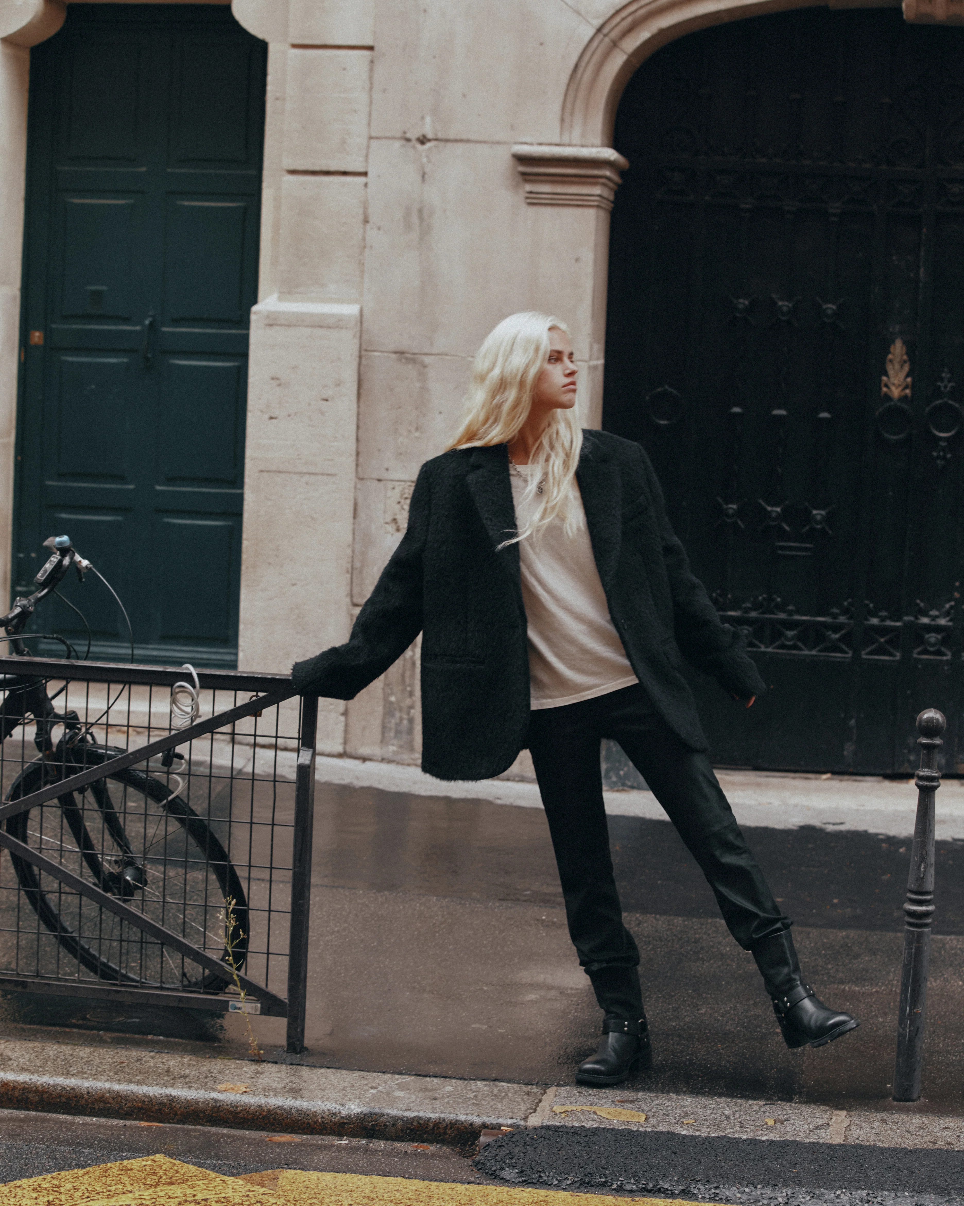 The Black Oversized Blazer - Image 7