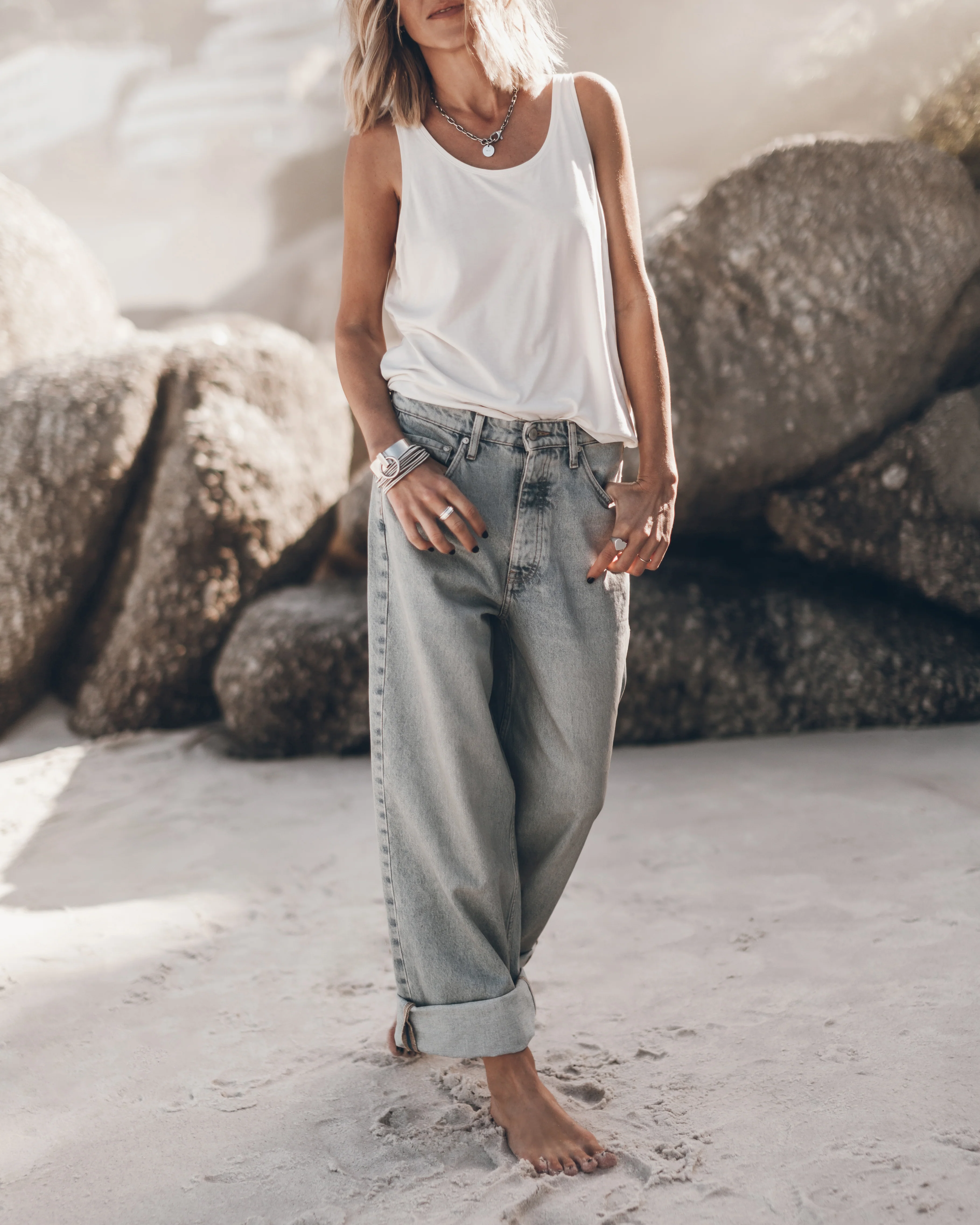 The Blue Baggy Jeans - Image 5