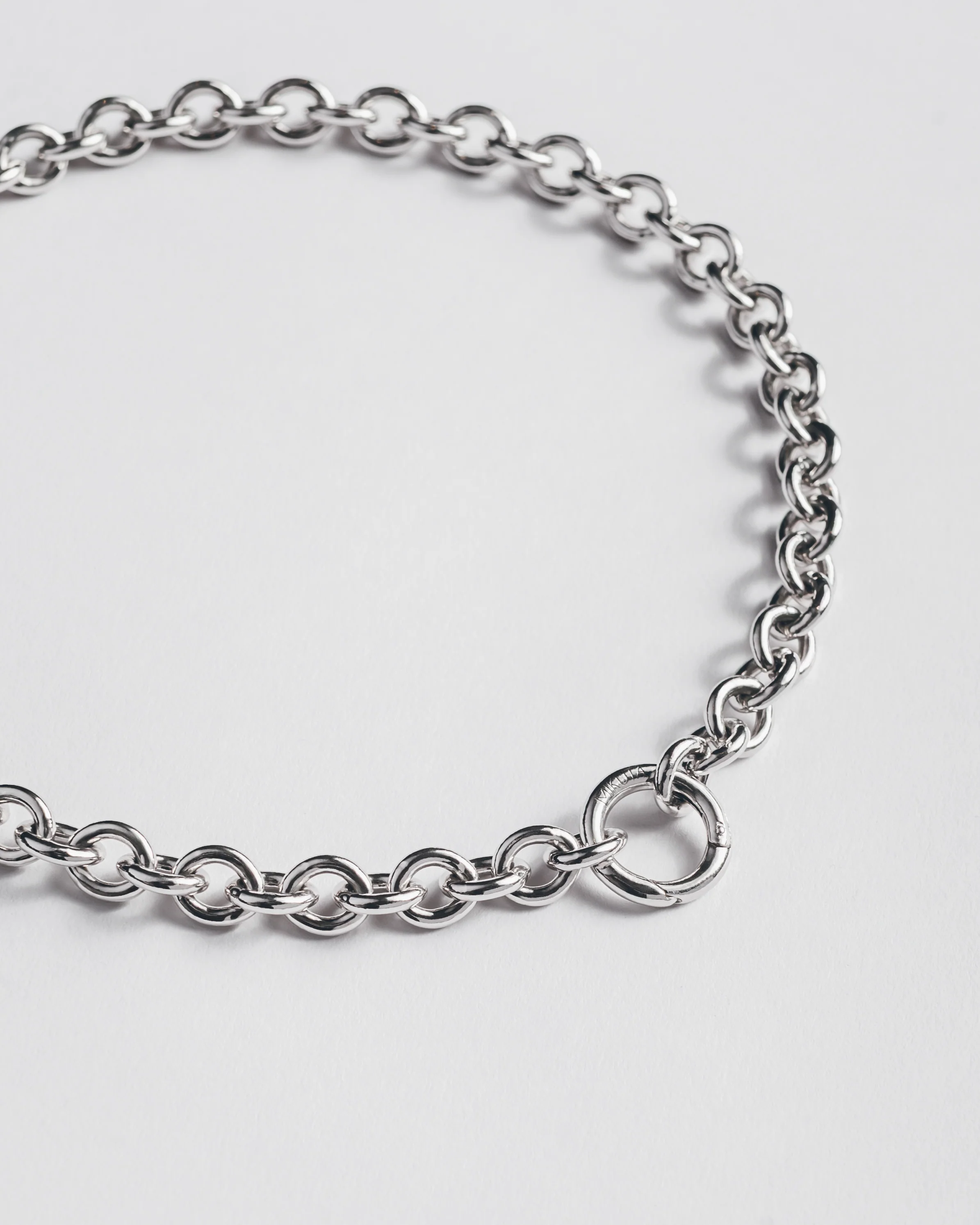 The Chunky Chain Necklace - Image 3