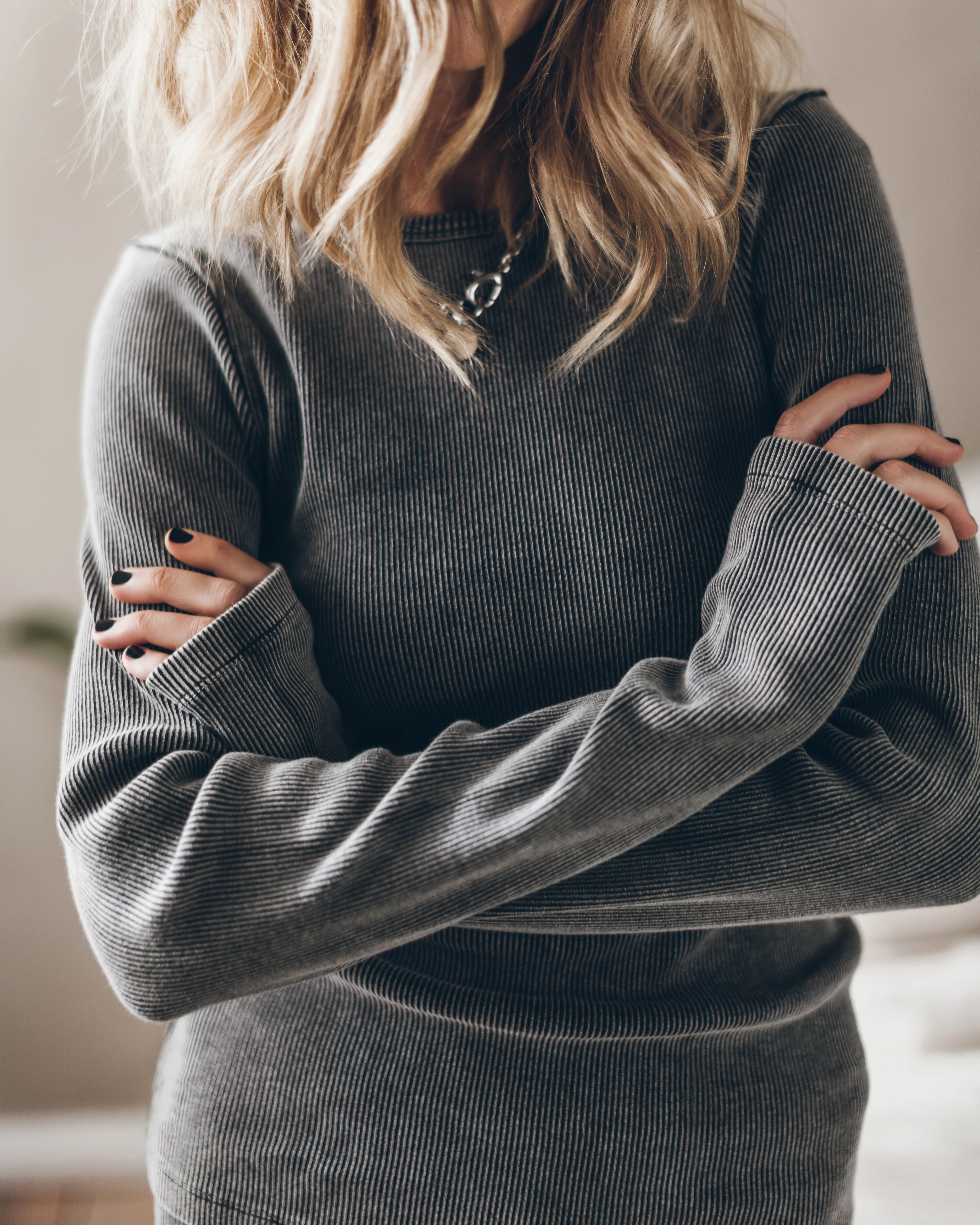 The Dark Ribbed Longsleeve - Image 5