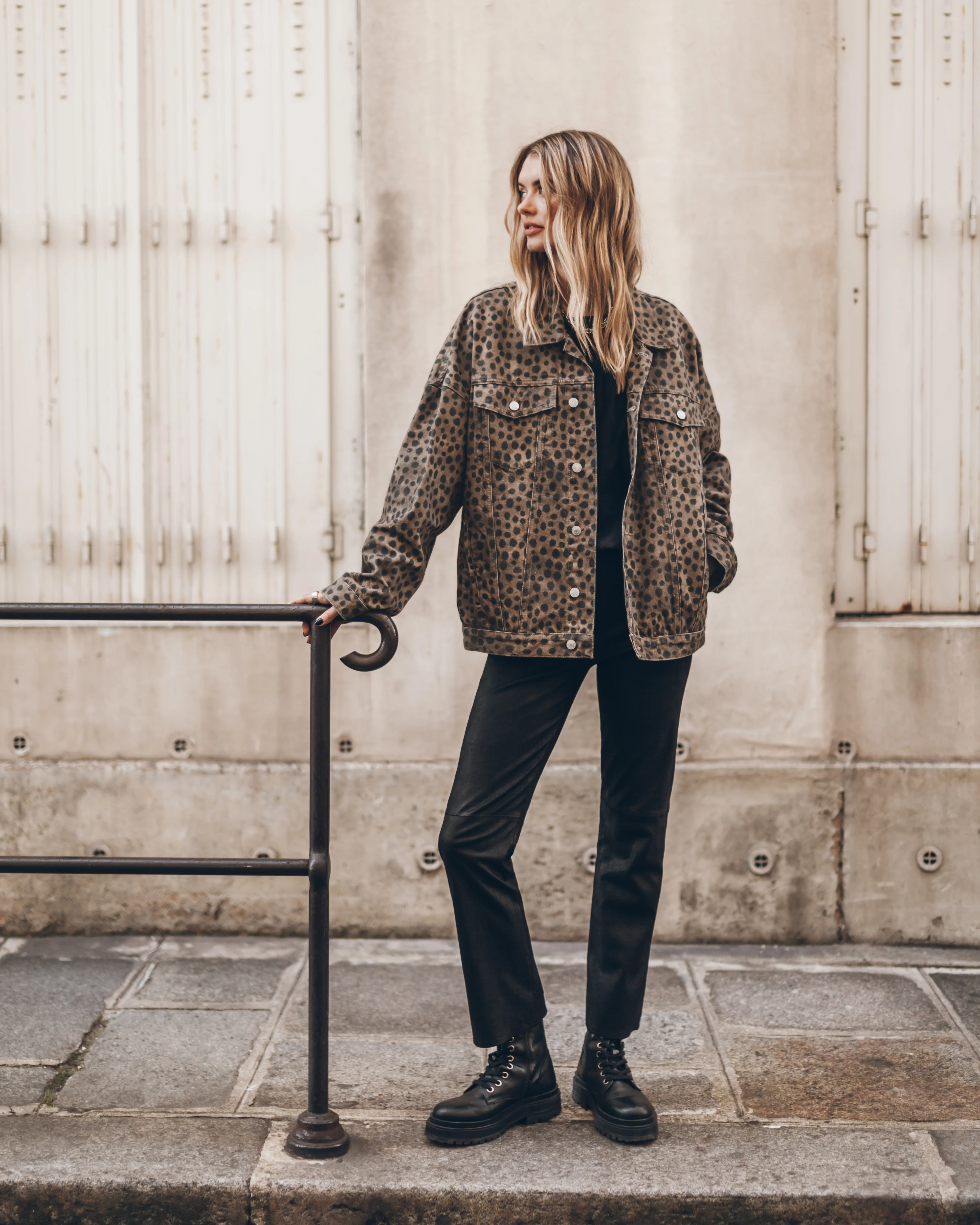 The Leo Oversized Denim Jacket - Image 4