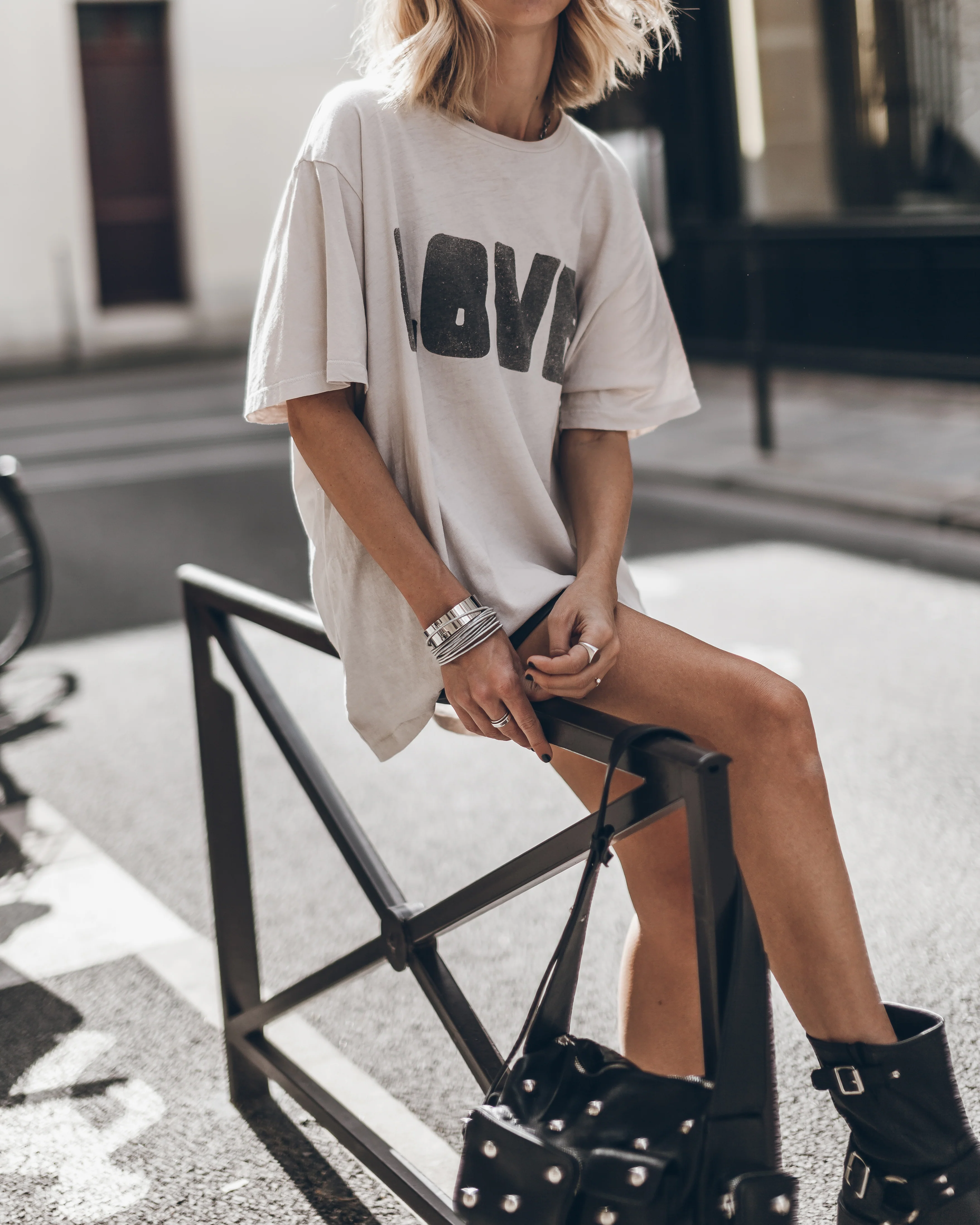 The Light Love Relaxed T-shirt - Image 5